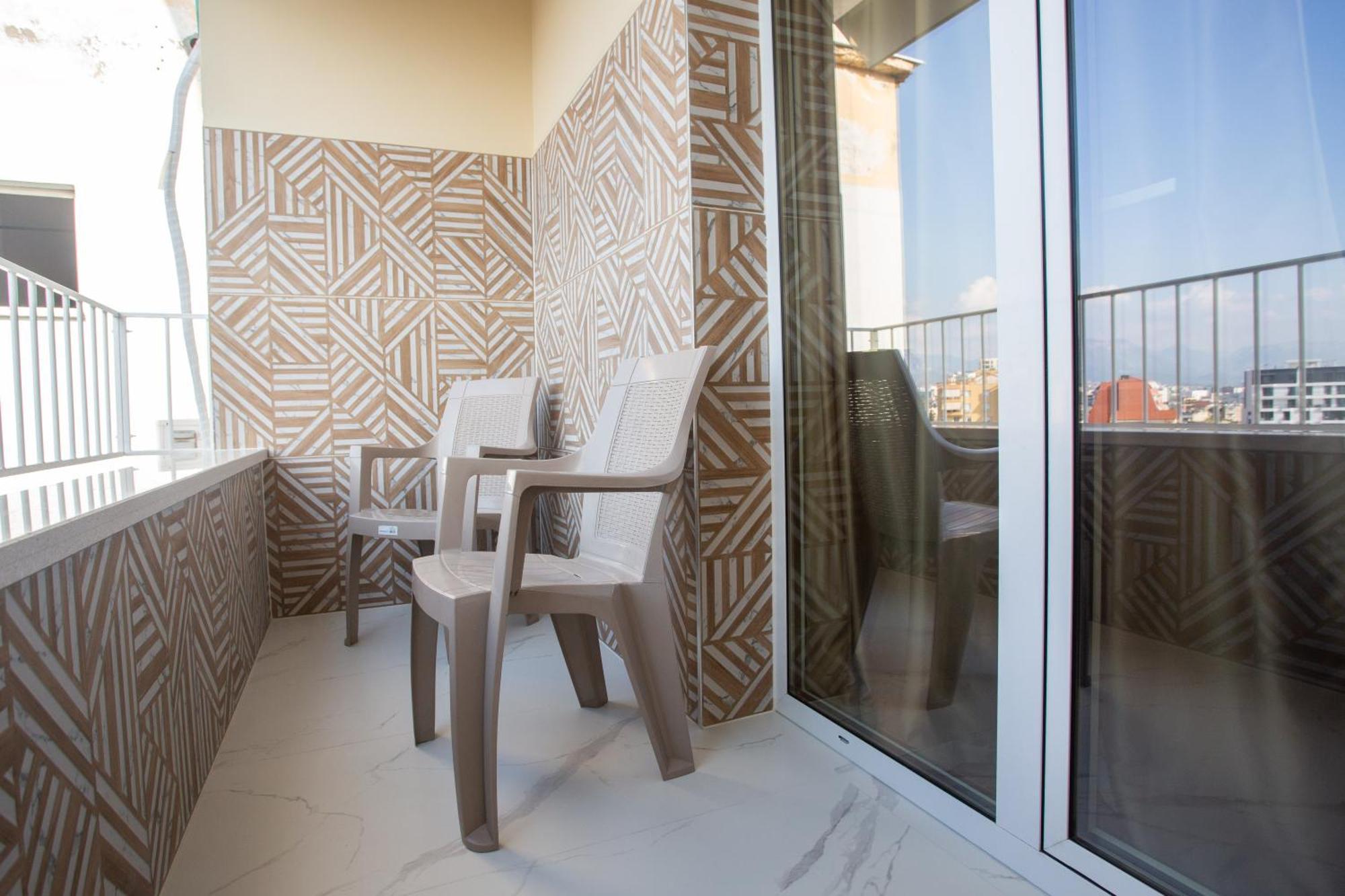David Center Apartment Тирана Екстериор снимка